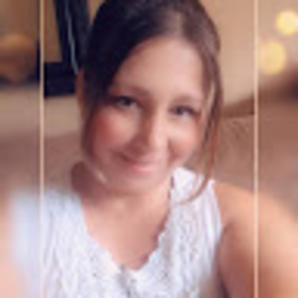 Meet your Posher, Victoria - Picture 1 of 1